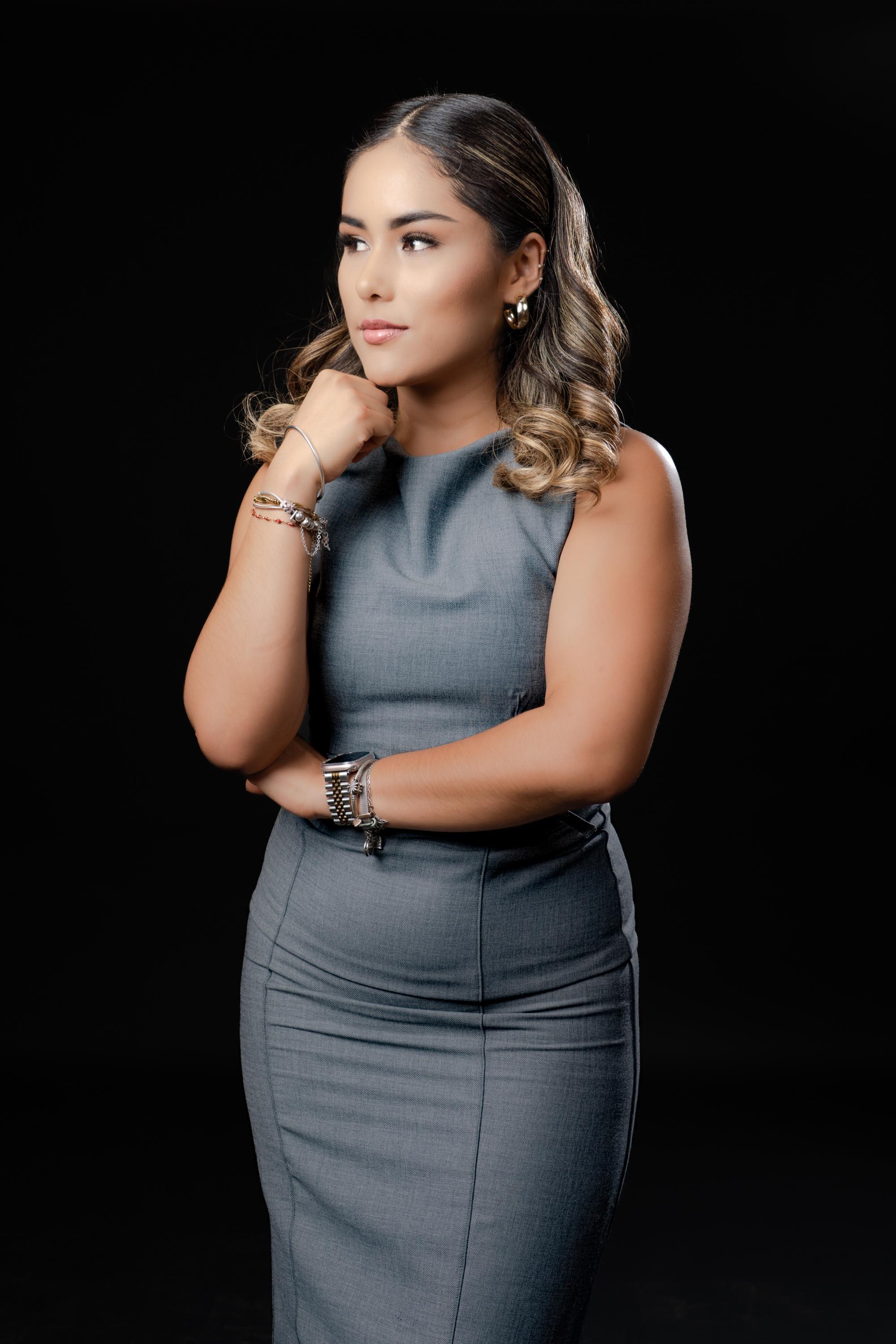 Litzy Carreño - Consultora Financiera